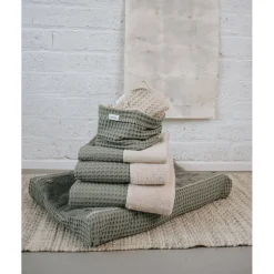 Koeka Oslo Teddy Eenpersoonsdeken Shadow Green (200X140 Cm)