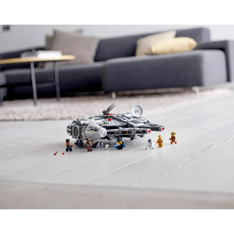 Lego Star Wars Millennium Falcon 75257