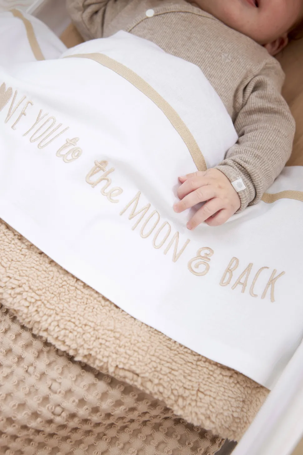 Meyco Baby Wieglaken 'Love You To The Moon & Back' Sand